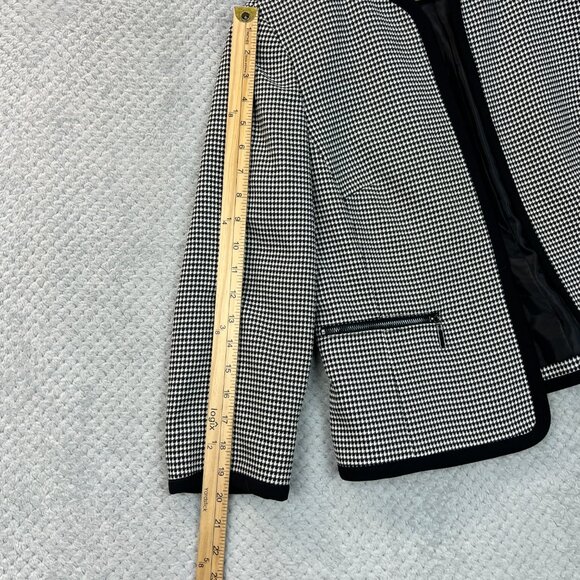 Vintage Kasper Jacket Black White Houndstooth Jewel Neck Short Open Blazer Sz 10 - Picture 11 of 12